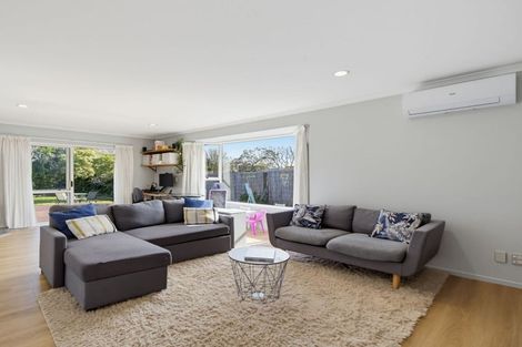 Photo of property in 5a Woodgrove Avenue, North New Brighton, Christchurch, 8083