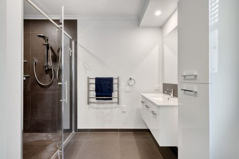 Photo of property in 2 Bernies Way, Ohauiti, Tauranga, 3112