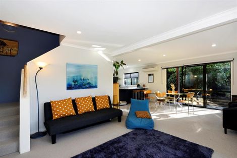 Photo of property in 5 Kaimiko Place, Okiwi Bay, 7193