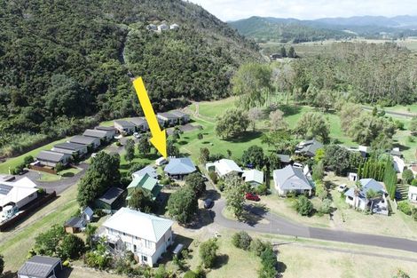 Photo of property in 116 Pinewood Court, Matarangi, Whitianga, 3592