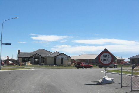 Photo of property in 25 Kingsbridge Drive, Burwood, Christchurch, 8083