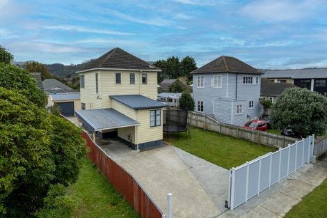 Photo of property in 27 Sladden Street, Naenae, Lower Hutt, 5011
