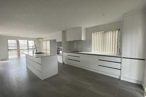 Photo of property in 74e Miller Road, Mangere Bridge, Auckland, 2022