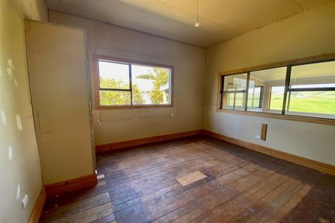 Photo of property in 93 Romahapa Road, Romahapa, Balclutha, 9271