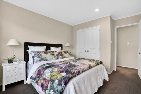 Photo of property in 28 Pickaberry Avenue, Karaka, Papakura, 2113