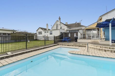 Photo of property in 7 Cracroft Street, Waitara, 4320