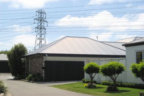 Photo of property in 59a Chesterfield Mews, Russley, Christchurch, 8042