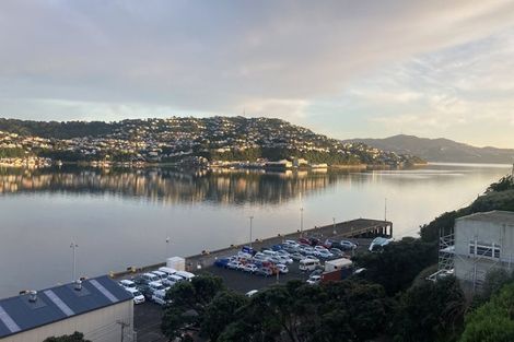 Photo of property in Shelley Bay Terraces, 3/61 Maupuia Road, Maupuia, Wellington, 6022