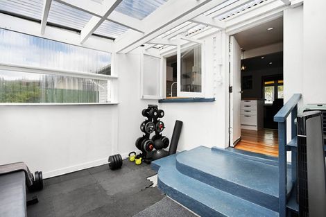 Photo of property in 33 Claude Street, Fairfield, Hamilton, 3214