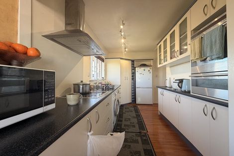 Photo of property in 54 Lyttelton Avenue, Forrest Hill, Auckland, 0620