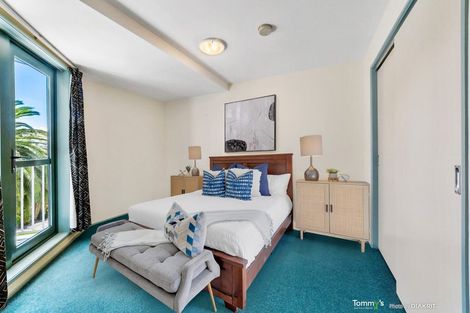 Photo of property in Palm Grove Apartments, 9/13c Palm Grove, Berhampore, Wellington, 6023