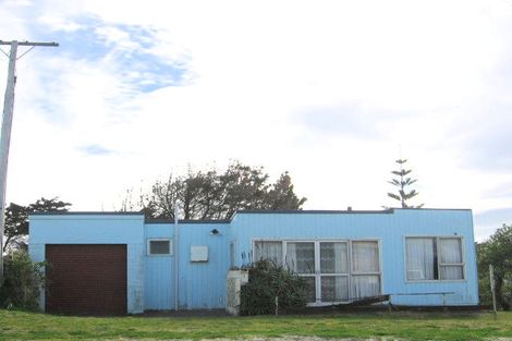 Photo of property in 7 Ocean Beach Street, Foxton Beach, Foxton, 4815
