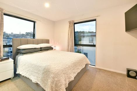 Photo of property in 13 Makamaka Lane, Albany Heights, Auckland, 0632