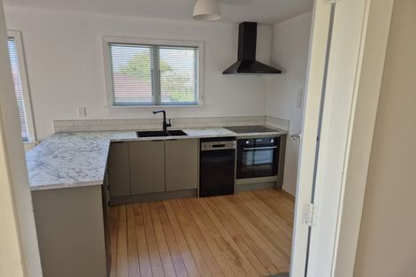 Photo of property in 2 Lucienne Place, Hillsborough, Christchurch, 8022