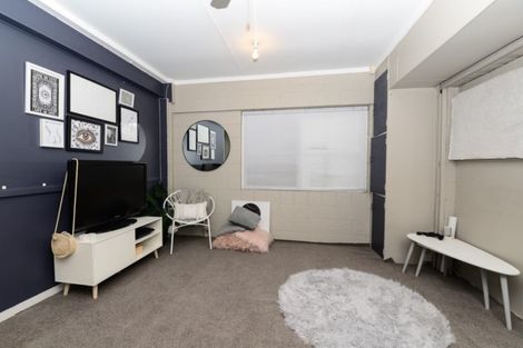 Photo of property in 79 Tuhikaramea Road, Dinsdale, Hamilton, 3204