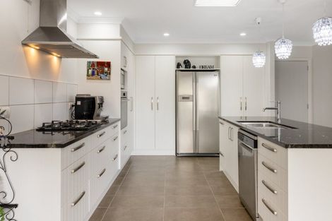 Photo of property in 1 Rexford Heights, Pyes Pa, Tauranga, 3112