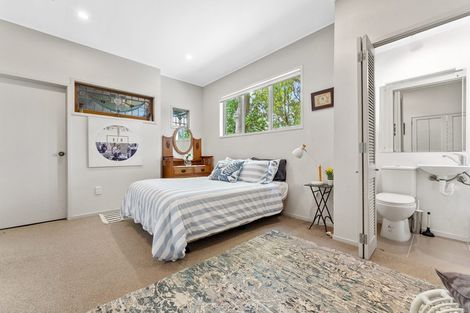 Photo of property in 46 Hinemoa Street, Birkenhead, Auckland, 0626