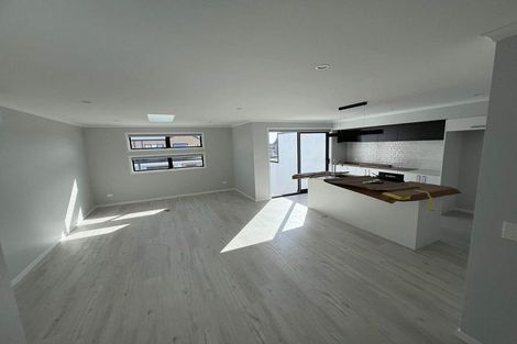 Photo of property in 6 Atutahi Lane, Papamoa Beach, Papamoa, 3118