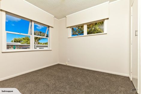 Photo of property in 2/38 Glenvar Road, Torbay, Auckland, 0630