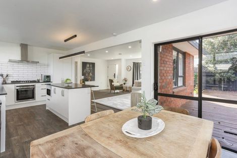 Photo of property in 2 Edwins Way, Burwood, Christchurch, 8083