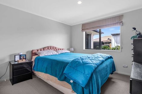 Photo of property in 60 Gibson Place, Papamoa Beach, Papamoa, 3118