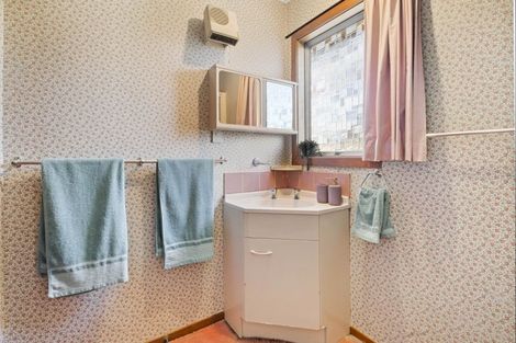 Photo of property in 1/70 Songer Street, Stoke, Nelson, 7011