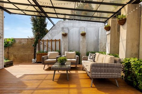 Photo of property in 18 Gyle Place, Pyes Pa, Tauranga, 3112