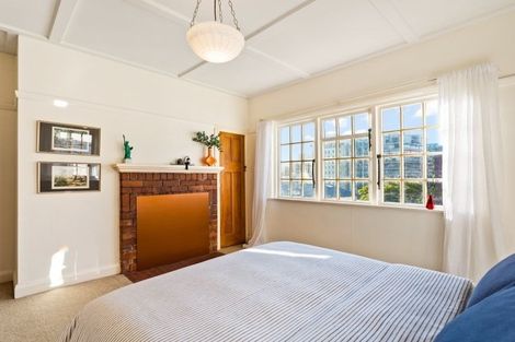 Photo of property in 22a Clifton Terrace, Kelburn, Wellington, 6012