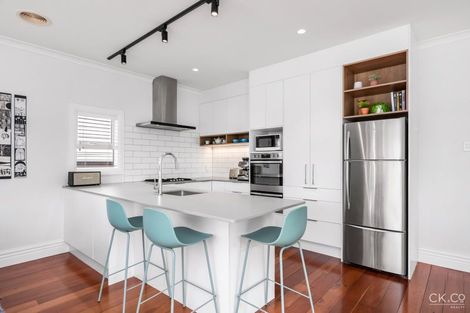 Photo of property in 12 Fitzherbert Street, Alicetown, Lower Hutt, 5010