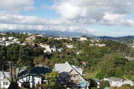 Photo of property in 26 Plunket Street, Kelburn, Wellington, 6012