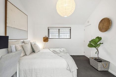 Photo of property in 1/92 Victoria Road, Devonport, Auckland, 0624