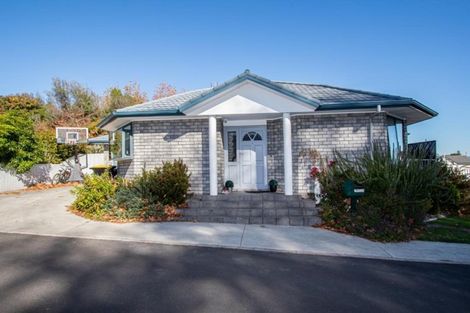 Photo of property in 1 Fort Street, Cambridge, 3434