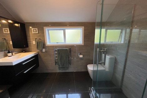 Photo of property in 49b The Esplanade, Eastern Beach, Auckland, 2012