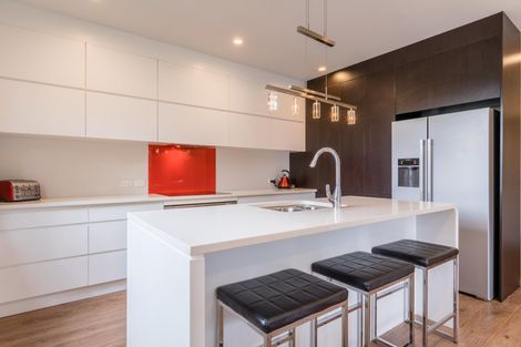 Photo of property in 20e Konini Road, Titirangi, Auckland, 0604