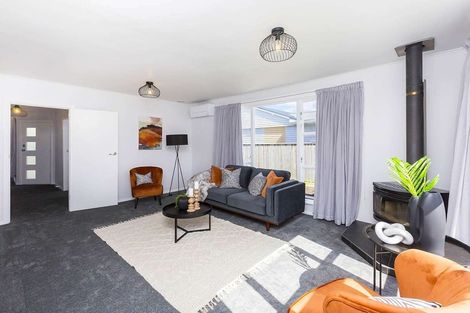 Photo of property in 12 Argyle Grove, Trentham, Upper Hutt, 5018