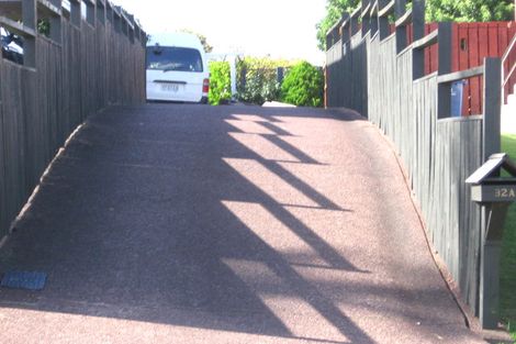 Photo of property in 32 Jaemont Avenue, Te Atatu South, Auckland, 0610