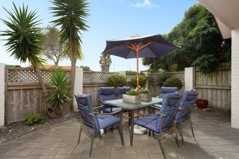 Photo of property in 59 Sandhurst Drive, Papamoa Beach, Papamoa, 3118