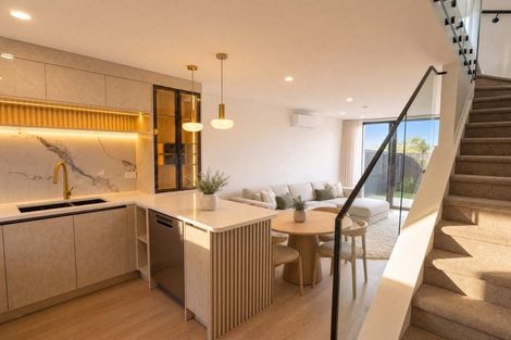 Photo of property in 5/9 Utting Street, Birkdale, Auckland, 0626
