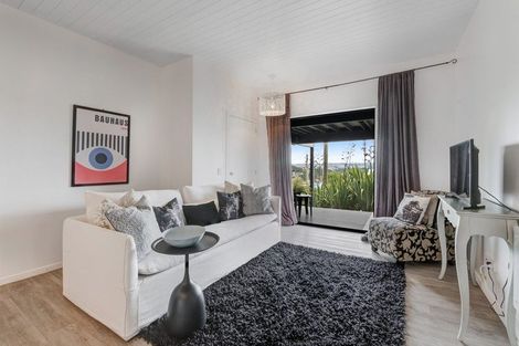 Photo of property in 30 Duncansby Road, Stanmore Bay, Whangaparaoa, 0932