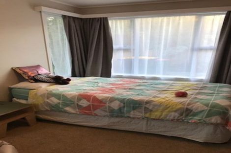 Photo of property in 25 View Road, Shelly Park, Auckland, 2014