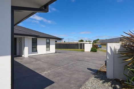 Photo of property in 58 Georgina Street, Marshland, Christchurch, 8083