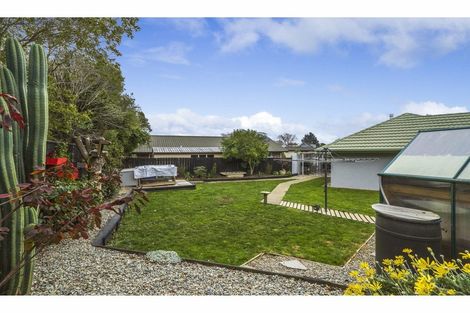 Photo of property in 24 Rintoul Place, Brightwater, 7022