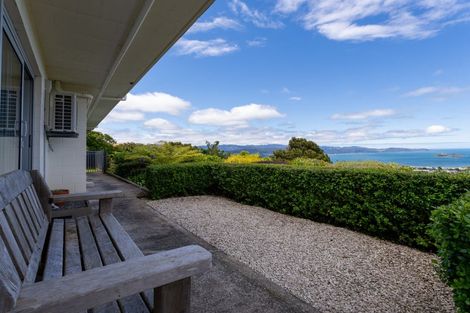 Photo of property in 14 Wattle Grove, Maungaraki, Lower Hutt, 5010