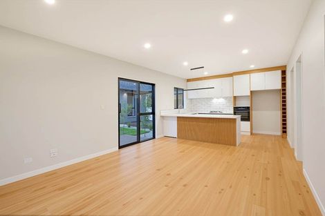Photo of property in 28 Katote Avenue, Swanson, 0614