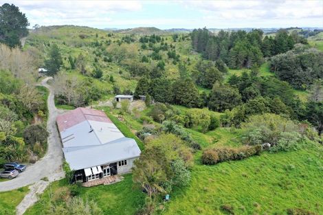Photo of property in 656 Bickerstaffe Road, Maungaturoto, 0587