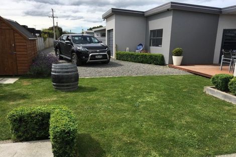 Photo of property in 26 Cologne Street, Martinborough, 5711