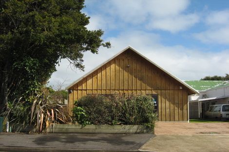 Photo of property in 19 Ngakoti Street, Urenui, 4375