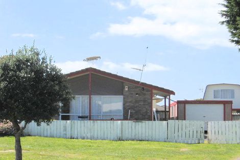 Photo of property in 53b Hartford Avenue, Papamoa Beach, Papamoa, 3118