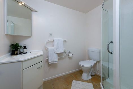 Photo of property in 2/93 Kowhai Road, Mairangi Bay, Auckland, 0630