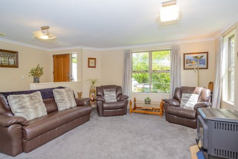 Photo of property in 11 Mcdonnell Road, Arrowtown, 9302